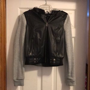 Hooded jacket